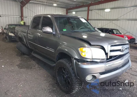 2004 Toyota Tundra Sr5 V8 z USA, uszkodzony, nr VIN 5TBET34164S439667